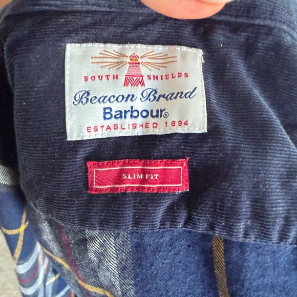 Barbour Castlebay Flannel Shirt Mens Large Navy Blue and Red Plaid Button-Down - Picture 4 of 9